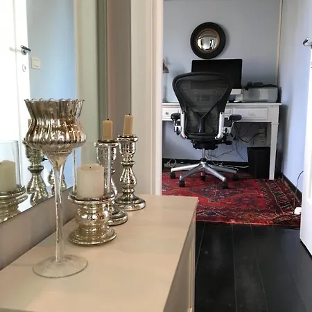 Rob's Roman Terrace Apartment